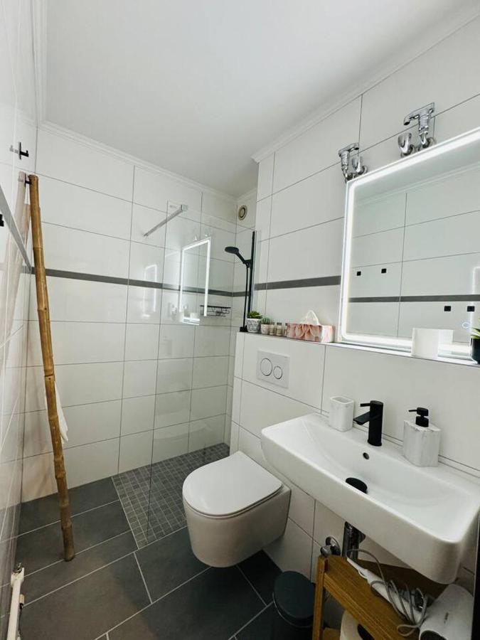 Klassen Stay - Design Studio In 11 Etage - Tolle Aussicht - Sauna, Pool - Netflix Ланштайн Экстерьер фото
